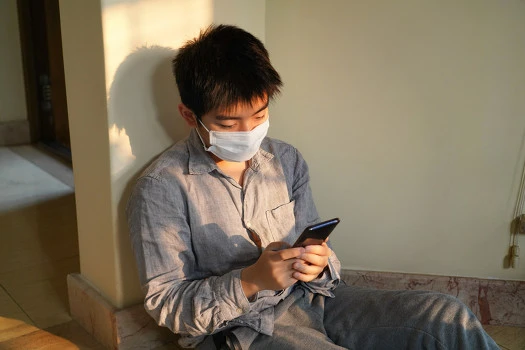 查信息流广告